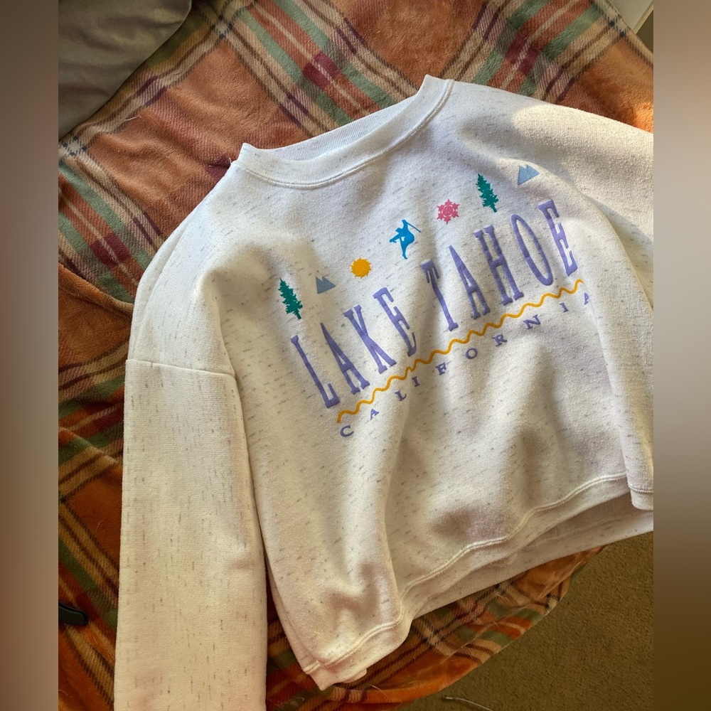 Cropped Lake Tahoe pullover